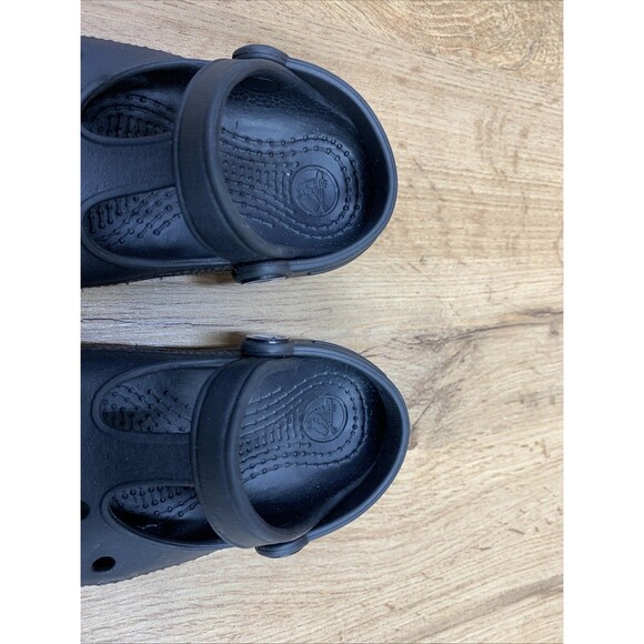 Crocs Classic Kid's US 1 Clogs Black Ankle Strap Round Toe Comfort Slip On Shoes - Picture 6 of 16